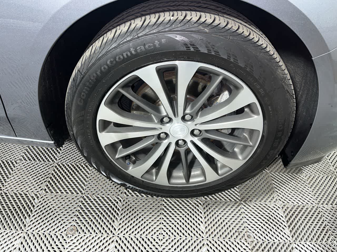 2018 Buick LaCrosse Essence