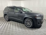 2020 GMC Acadia AT4