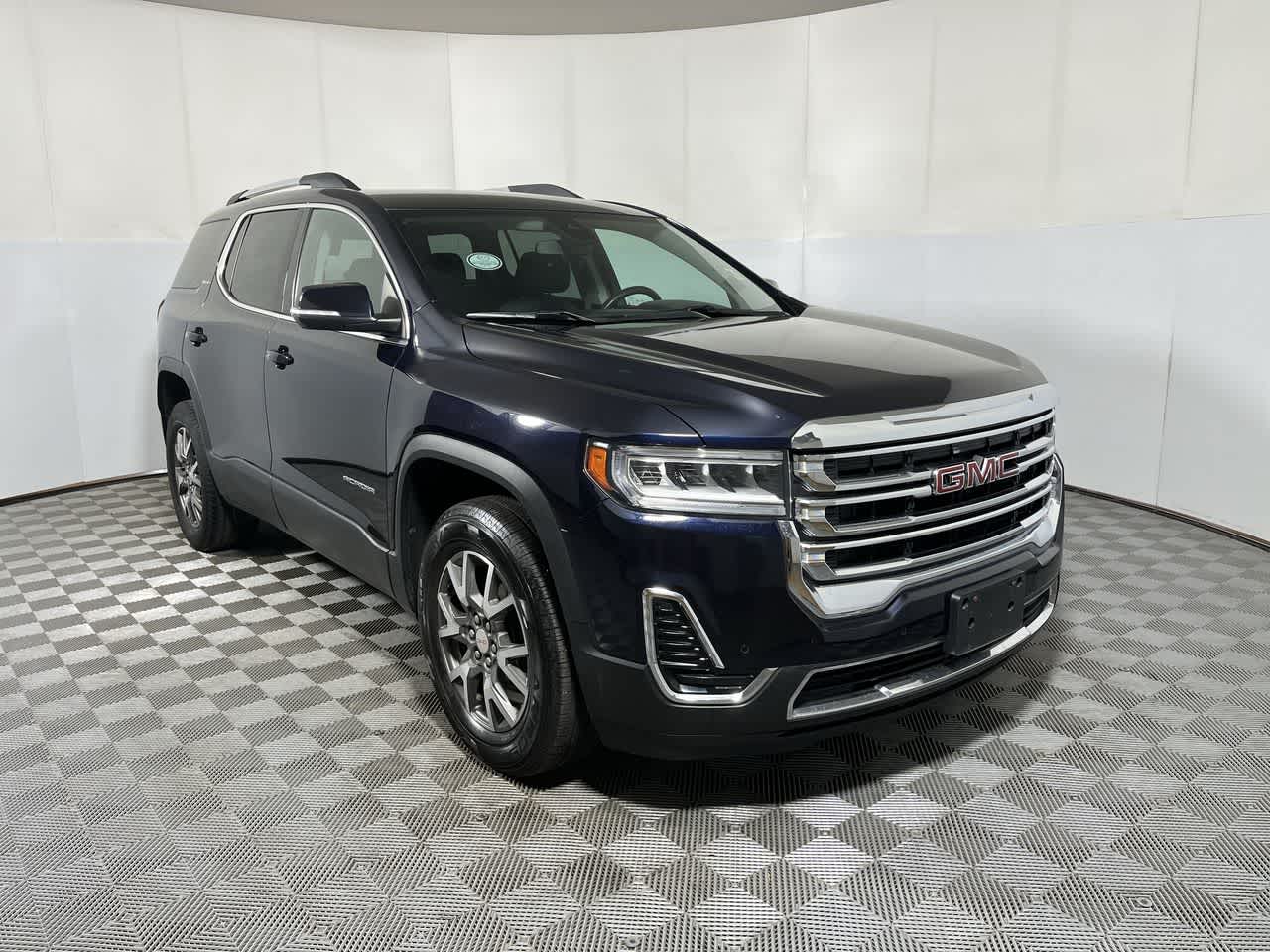 2022 GMC Acadia SLE
