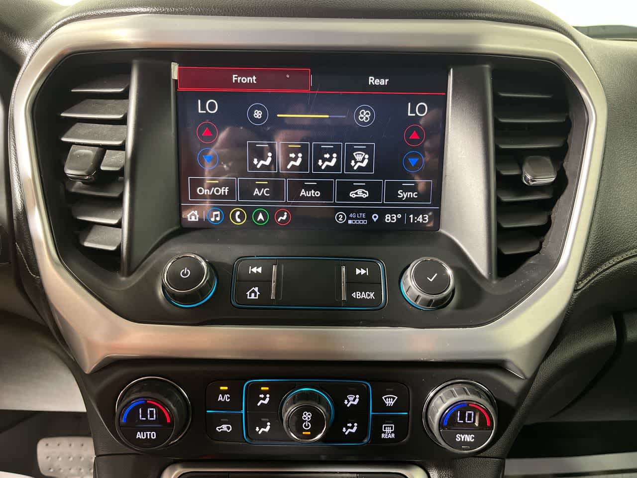 2022 GMC Acadia SLE