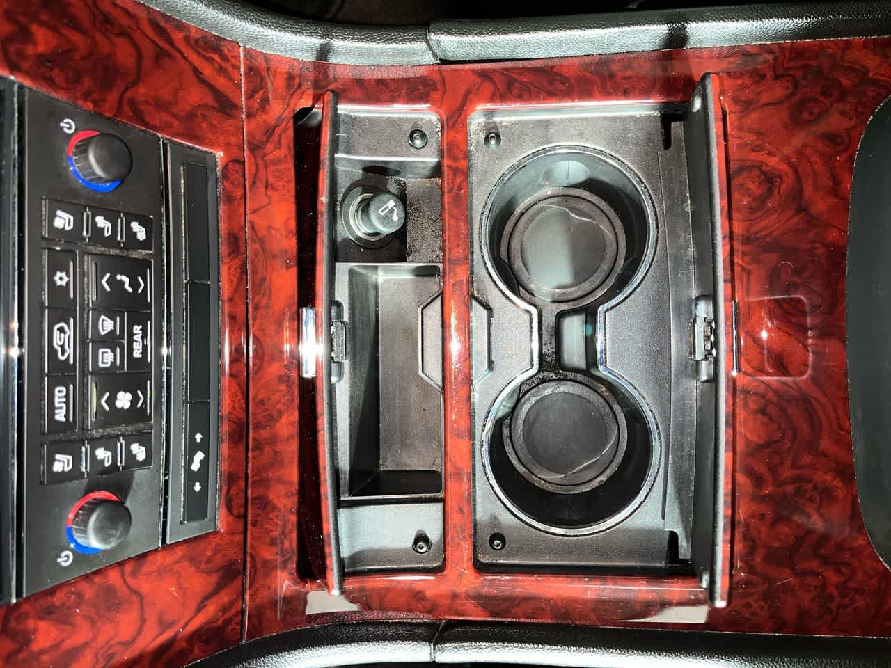 2010 Cadillac Escalade Base