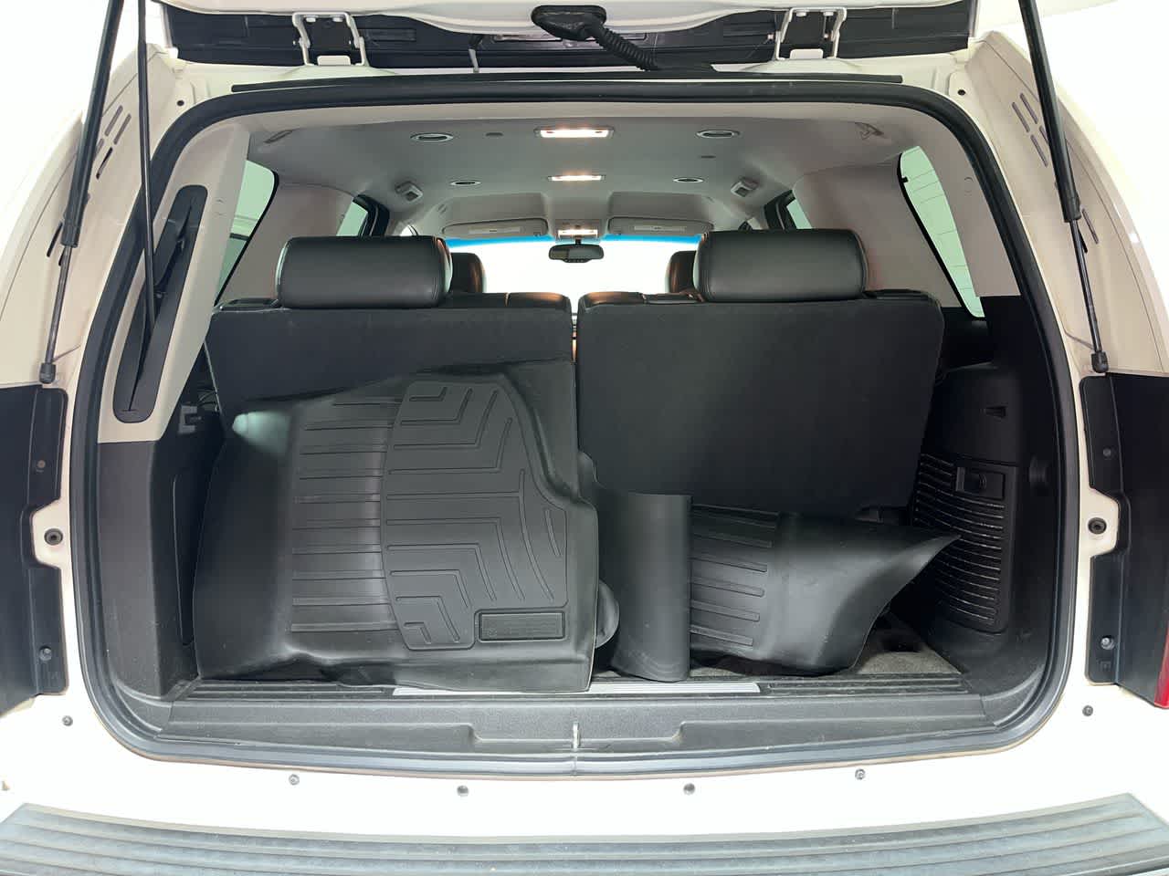 2010 Cadillac Escalade Base