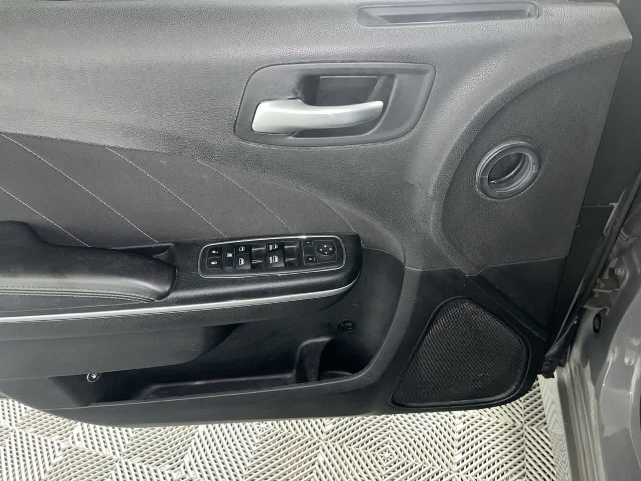 2018 Dodge Charger R/T Scat Pack