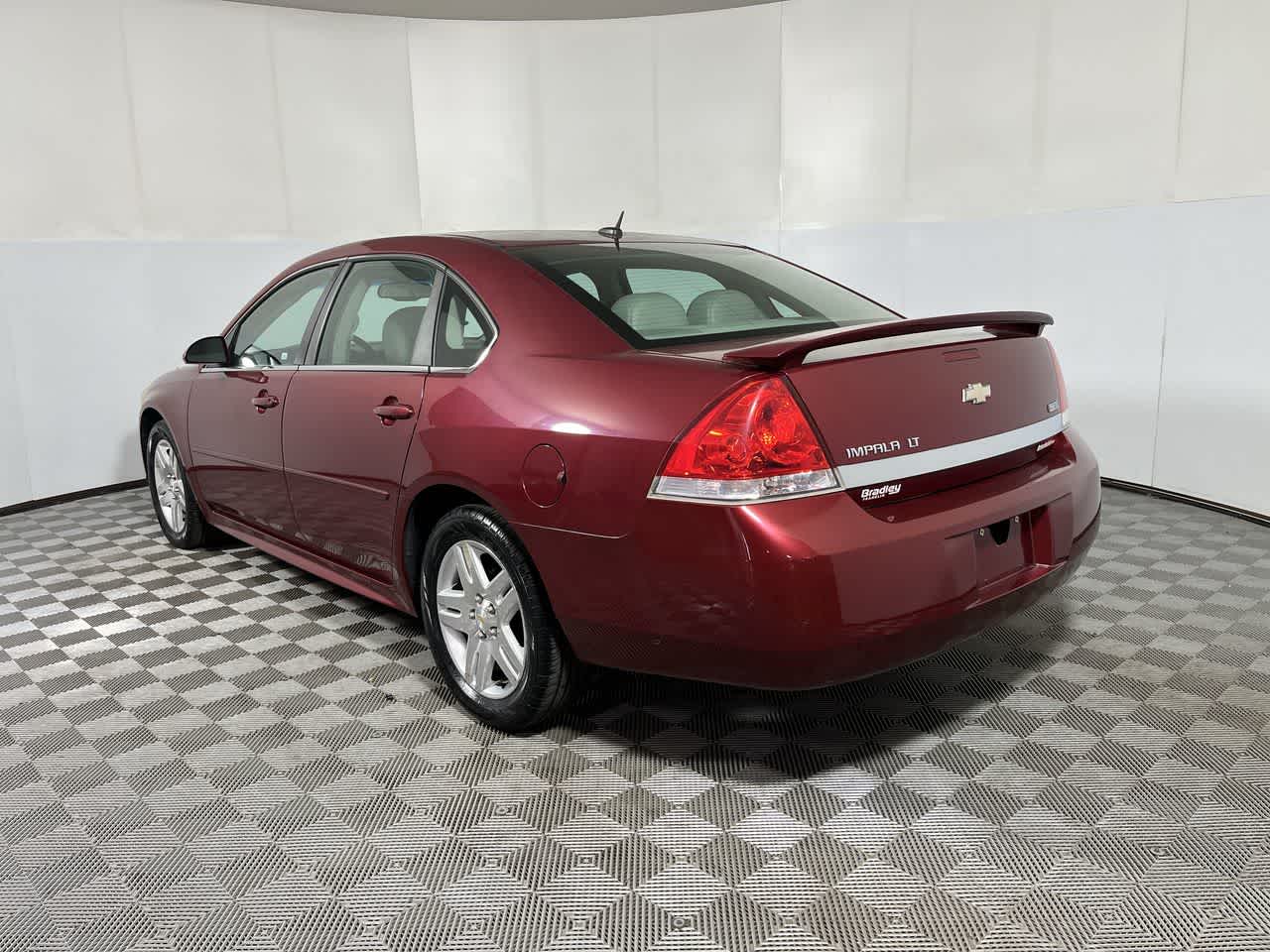 2011 Chevrolet Impala LT Retail