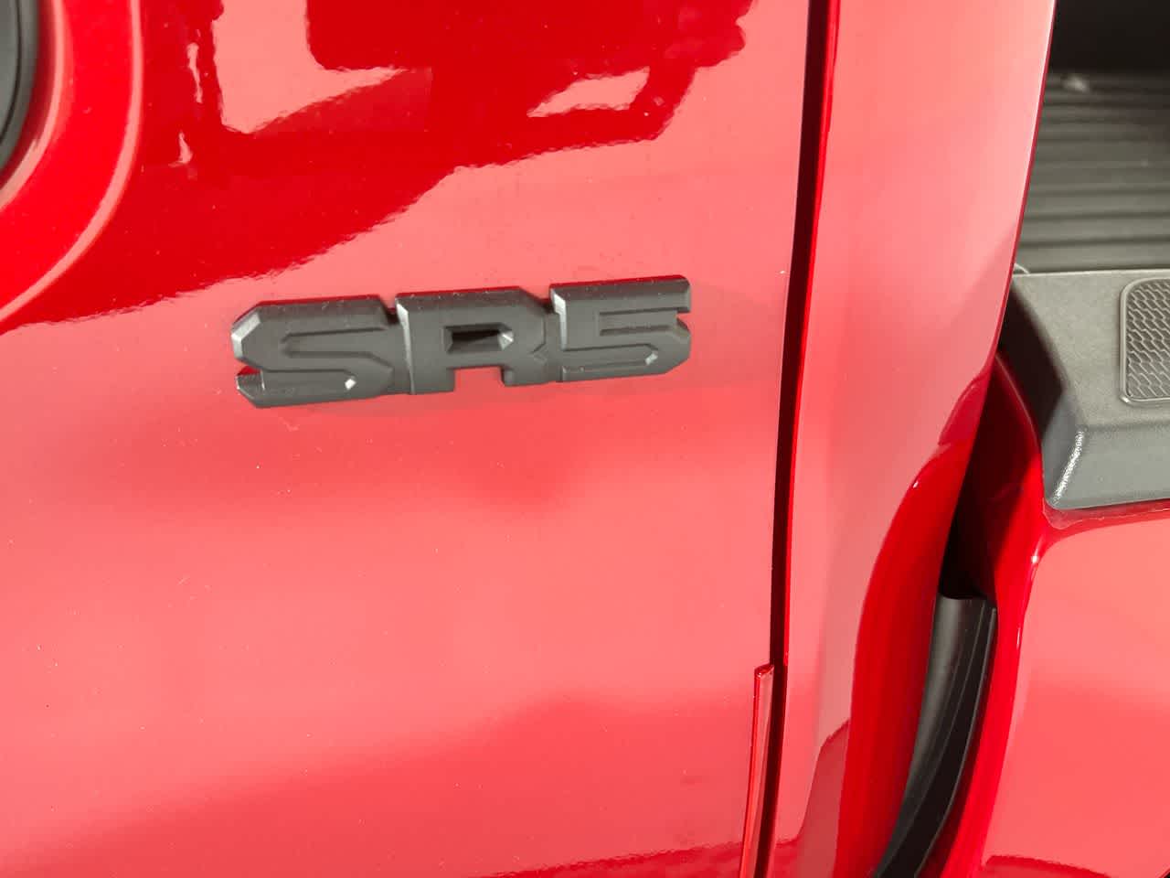 2024 Toyota Tacoma 4WD SR5