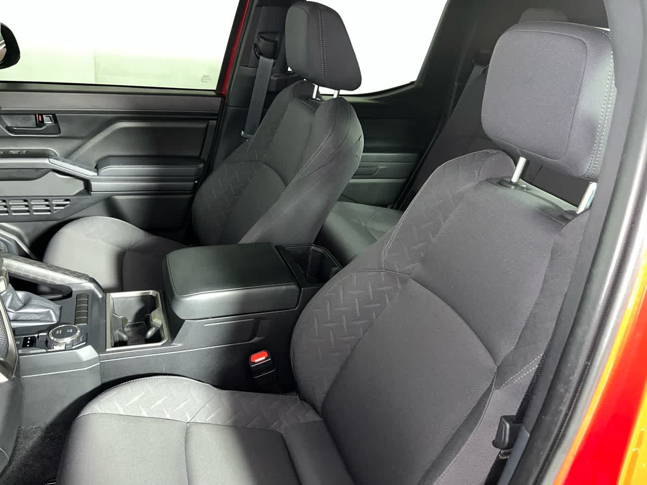 2024 Toyota Tacoma 4WD SR5