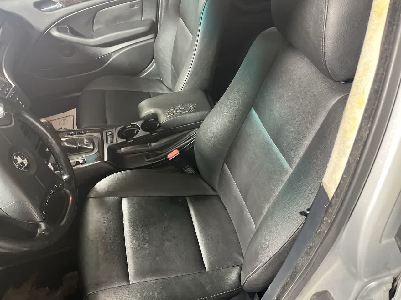 2005 BMW 3 Series 325i