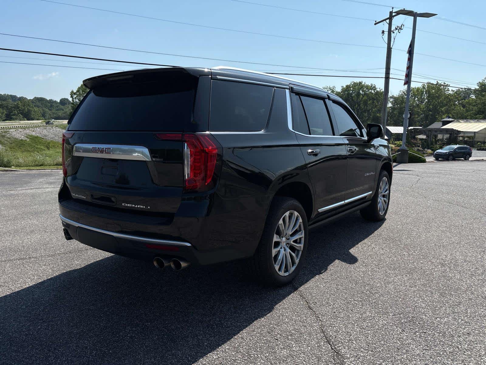 2023 GMC Yukon Denali