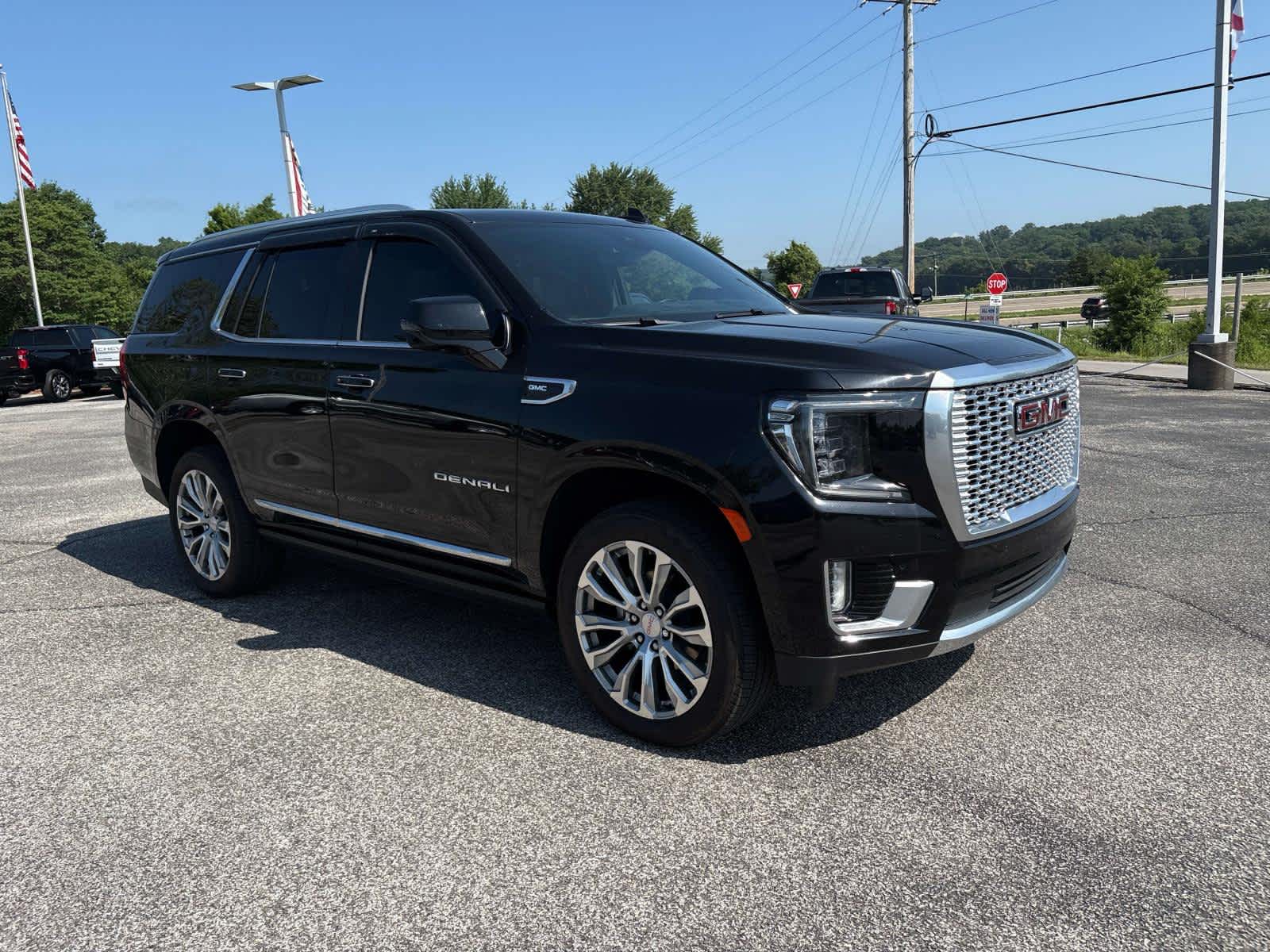 2023 GMC Yukon Denali