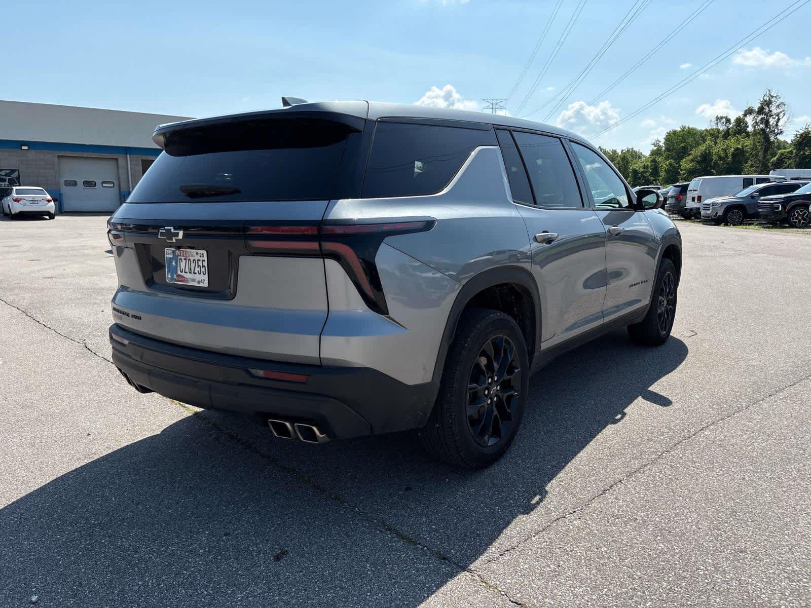 2024 Chevrolet Traverse LS