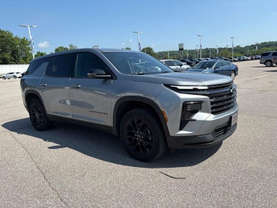 2024 Chevrolet Traverse LS