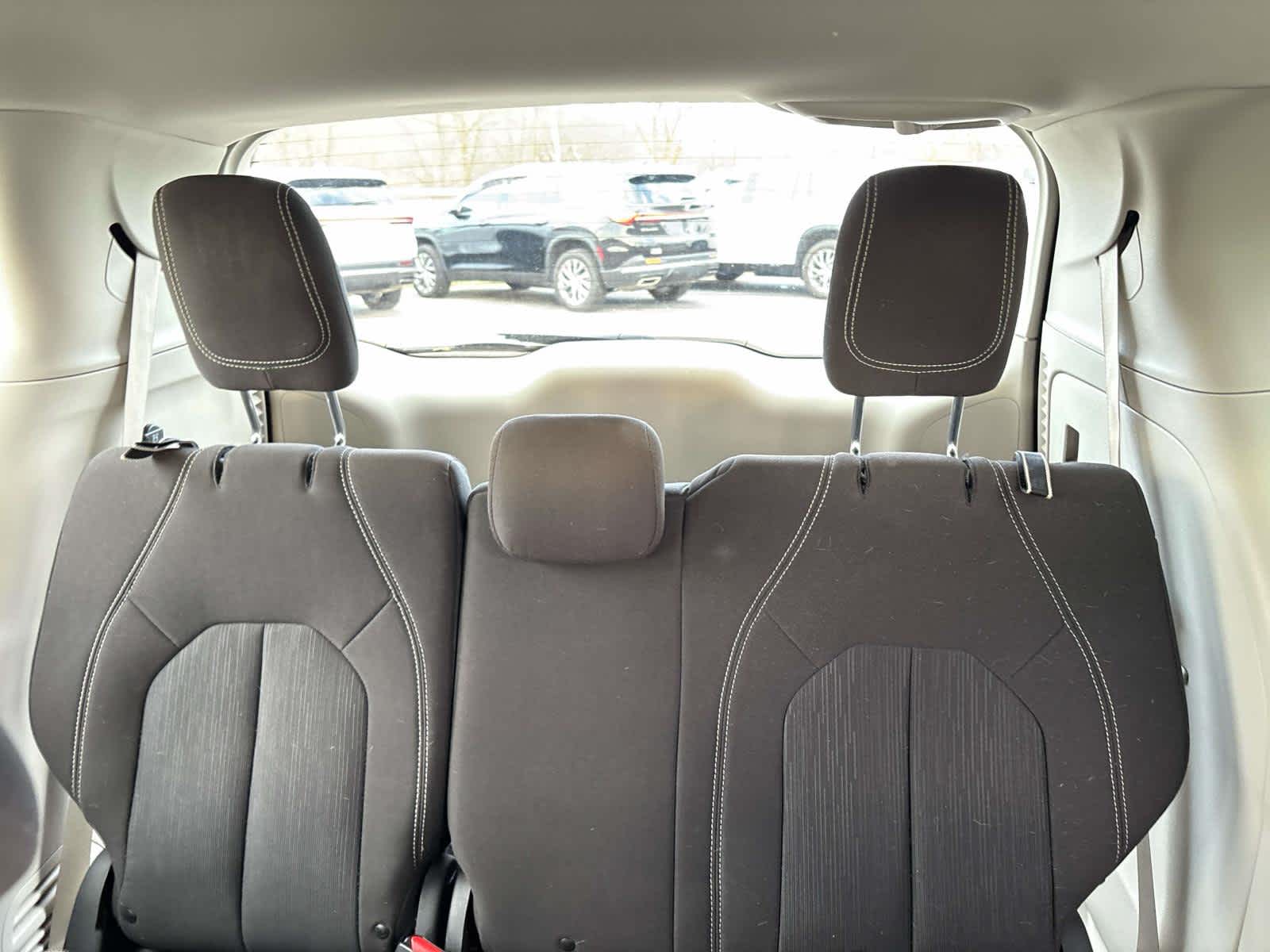 2020 Chrysler Voyager L