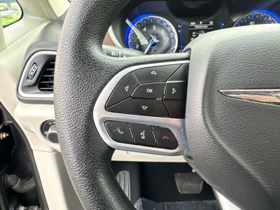 2020 Chrysler Voyager L