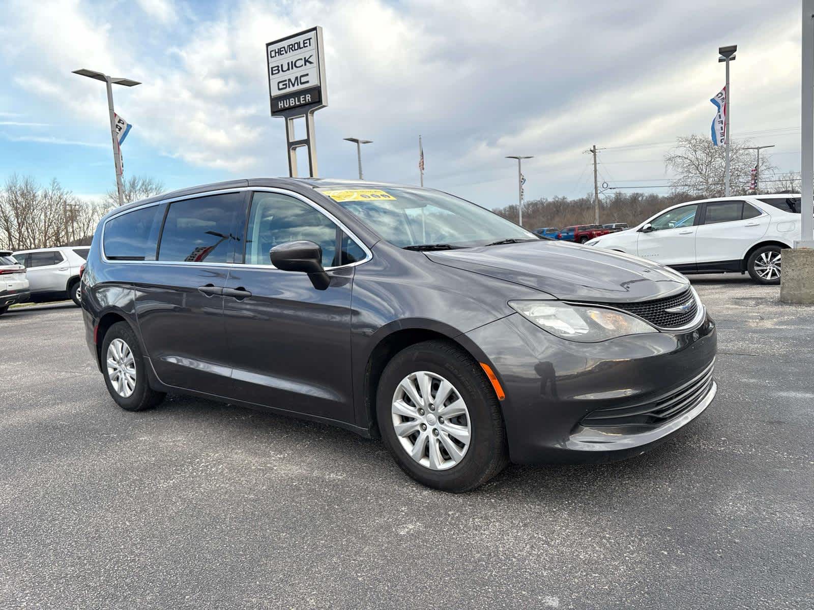2020 Chrysler Voyager L