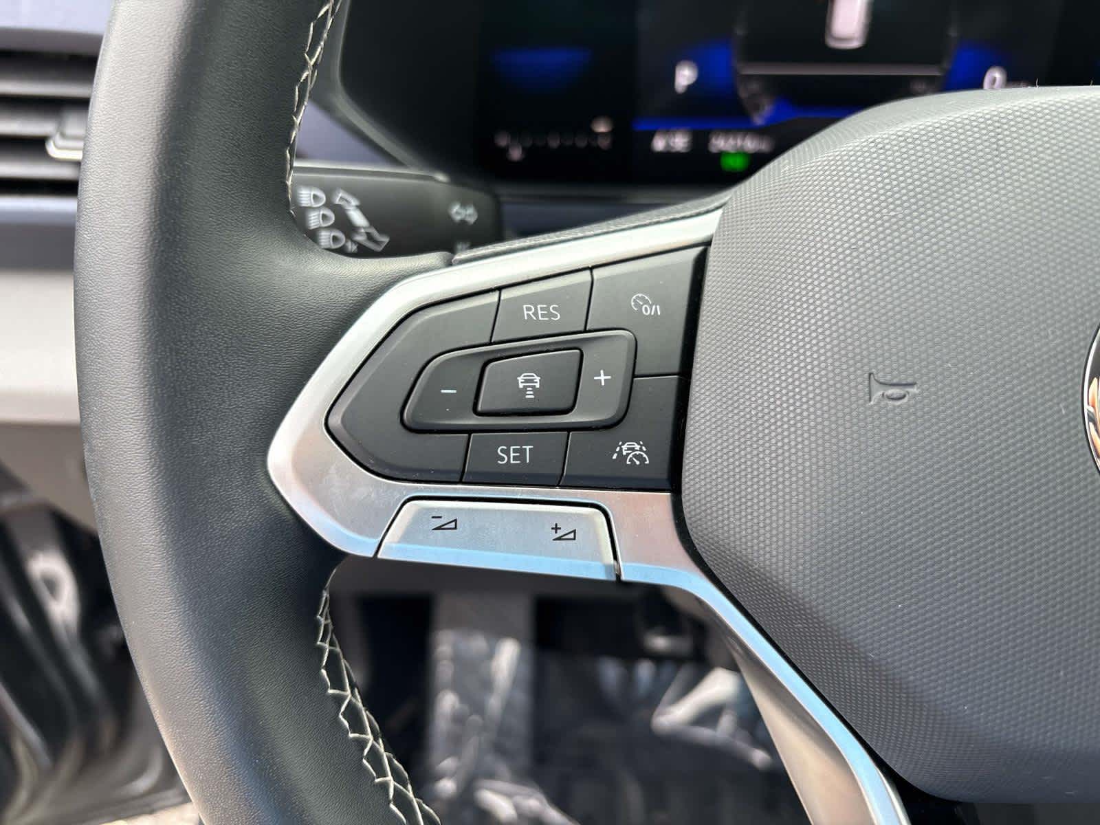 2023 Volkswagen Taos SE