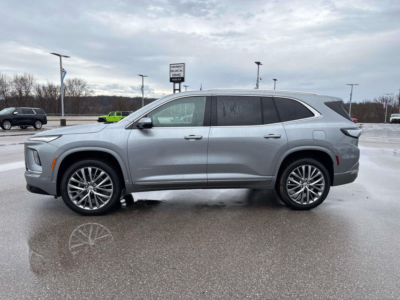 2026 Buick Enclave Avenir