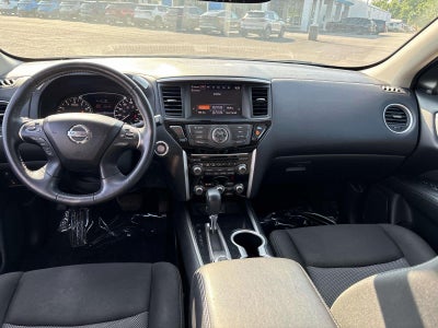 2020 Nissan Pathfinder SV