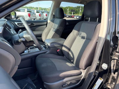 2020 Nissan Pathfinder SV