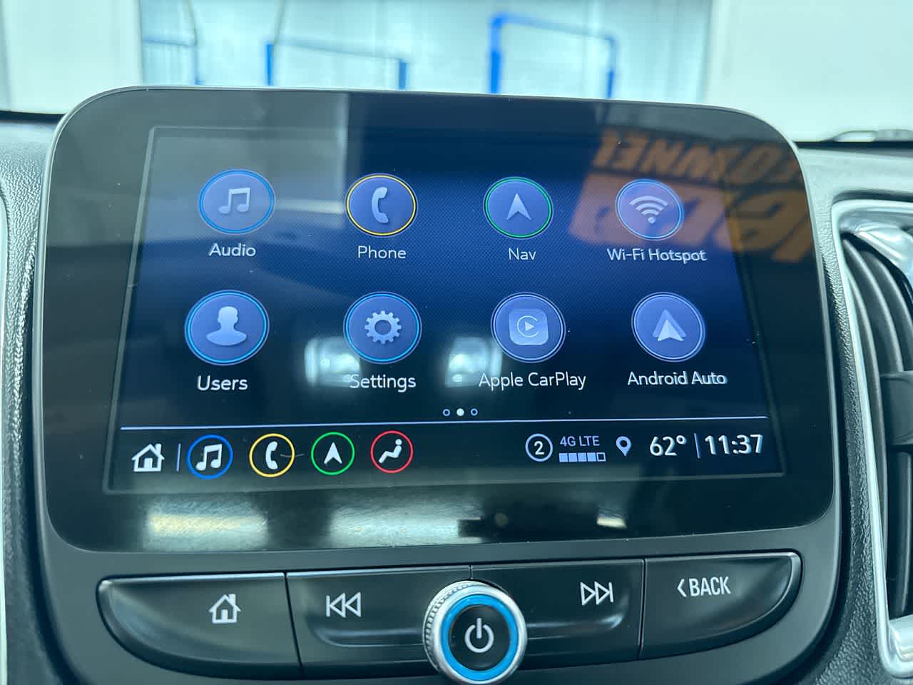 2024 Chevrolet Malibu 2LT