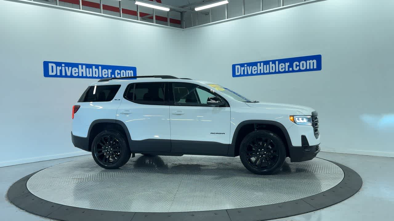 2023 GMC Acadia SLE
