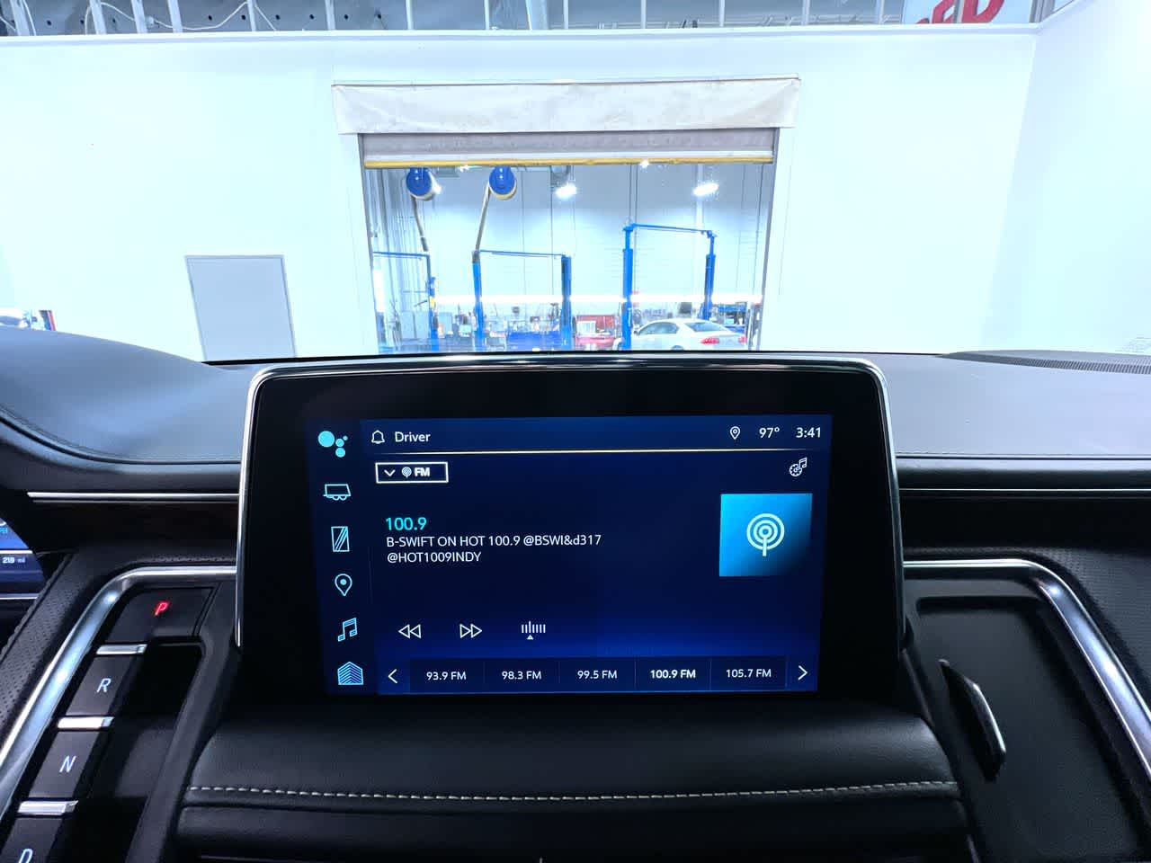 2022 Chevrolet Suburban Premier