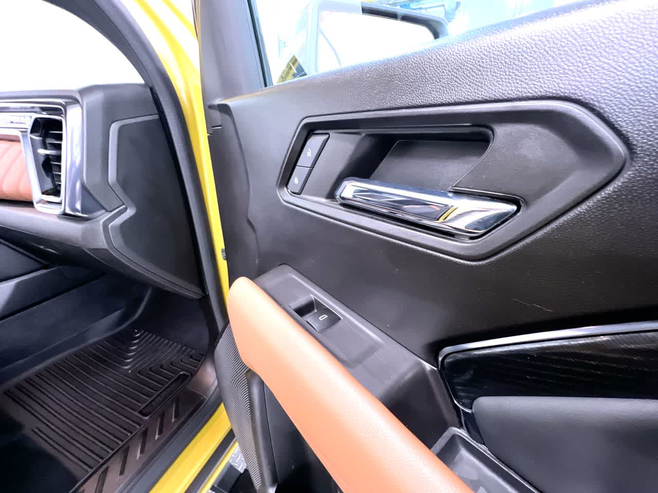2023 GMC Canyon 4WD AT4