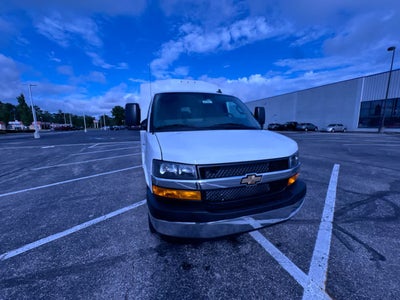 2026 Chevrolet Express Cutaway 3500 1WT