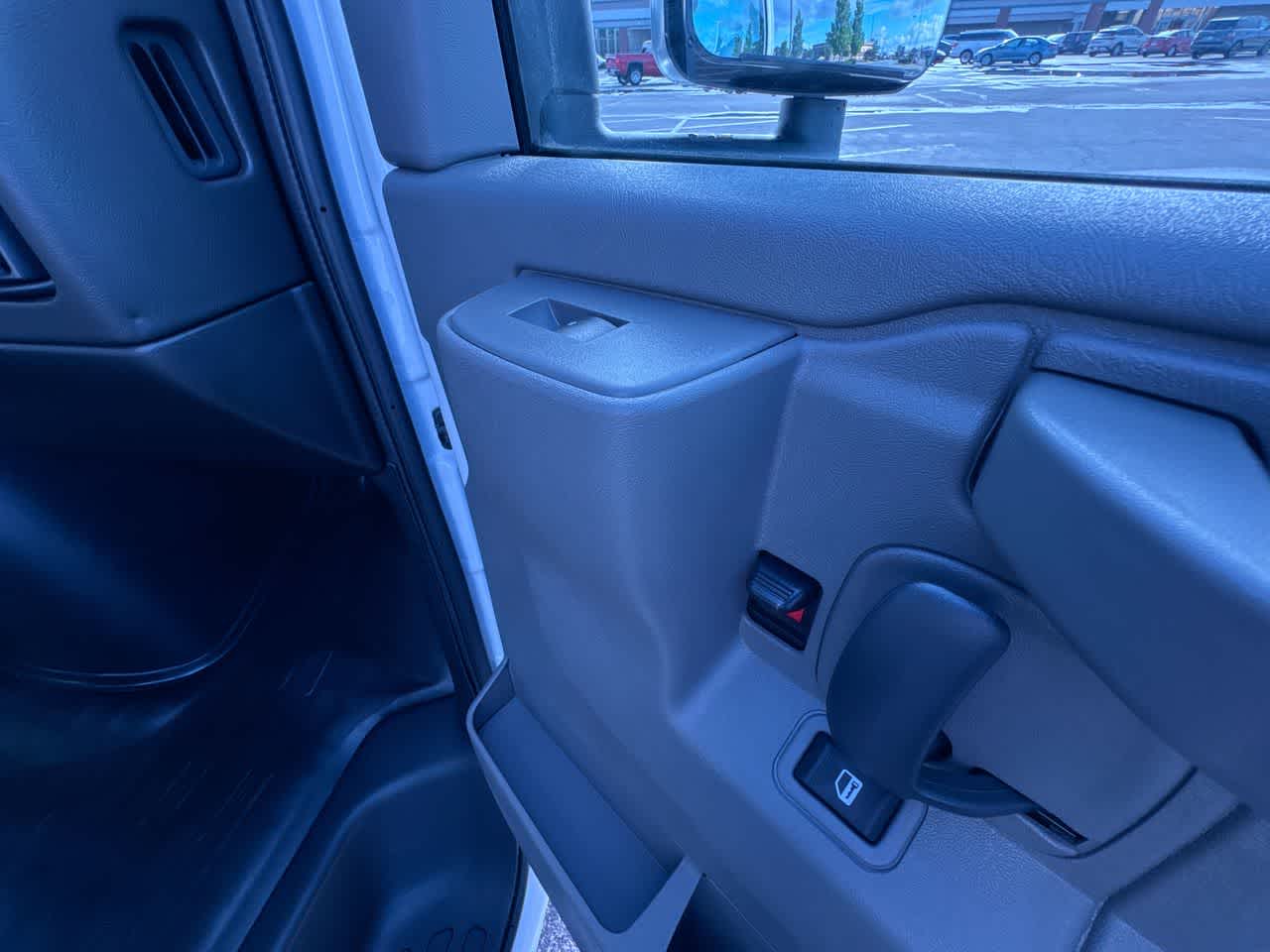 2026 Chevrolet Express Cutaway 3500 1WT