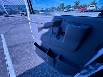 2026 Chevrolet Express Cutaway 3500 1WT