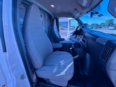 2026 Chevrolet Express Cutaway 3500 1WT