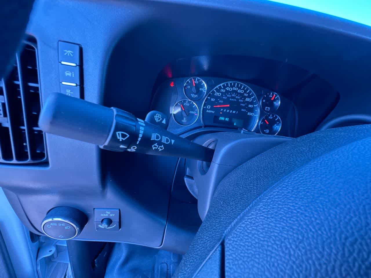 2026 Chevrolet Express Cutaway 3500 1WT