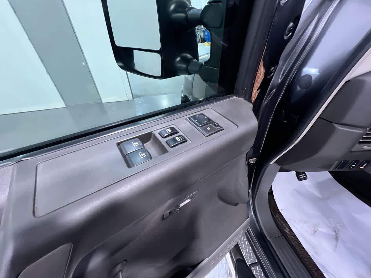 2006 Nissan Titan SE