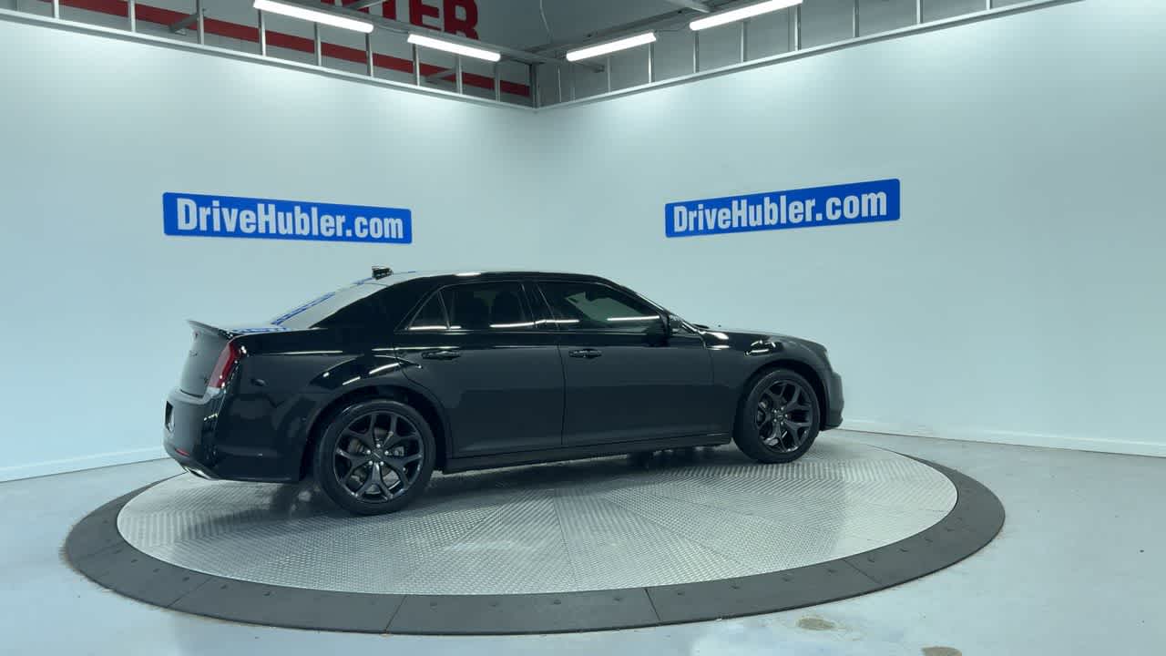 2021 Chrysler 300 300S