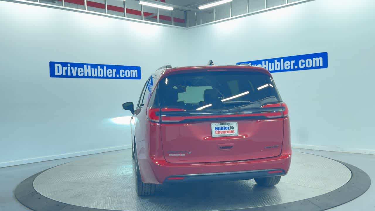 2025 Chrysler Pacifica Limited