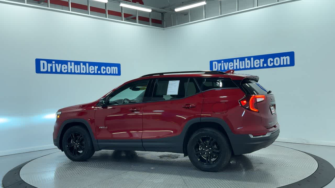 2024 GMC Terrain AT4