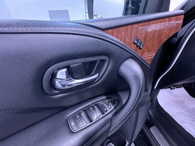 2019 INFINITI QX80 LUXE