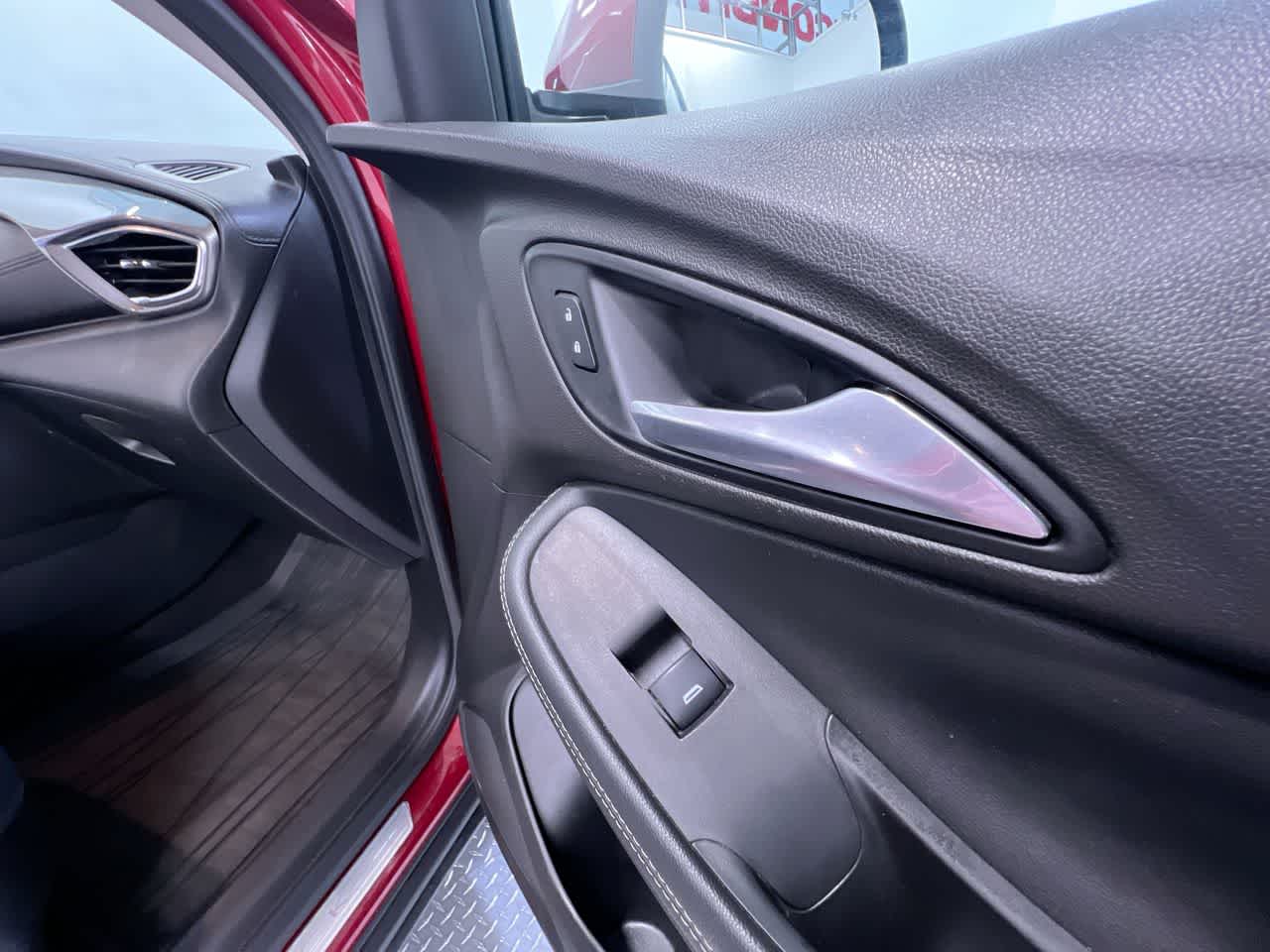 2020 Buick Encore GX Select