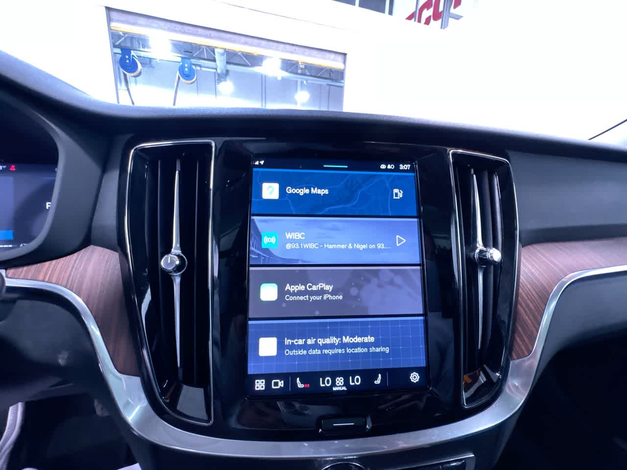 2025 Volvo V60 Cross Country Plus