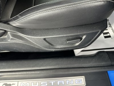 2022 Ford Mustang EcoBoost