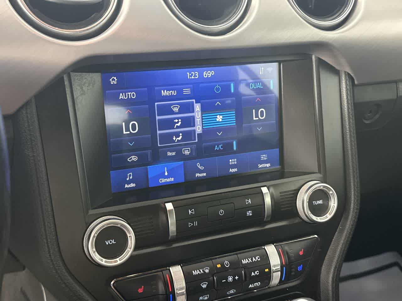 2022 Ford Mustang EcoBoost