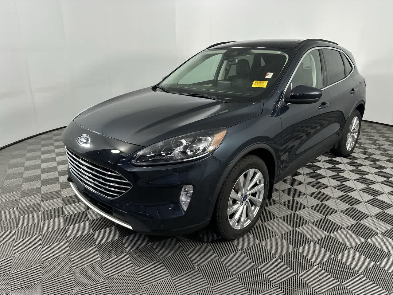2022 Ford Escape Titanium