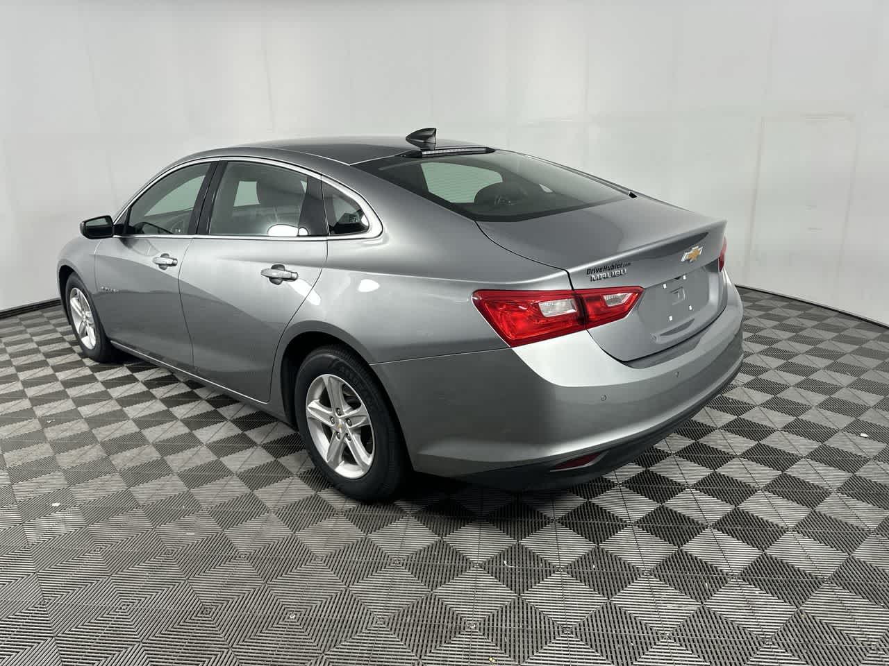 2024 Chevrolet Malibu LS