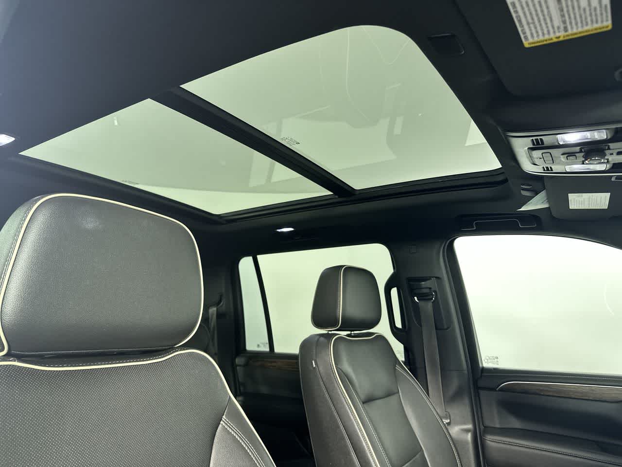 2022 Chevrolet Suburban Premier