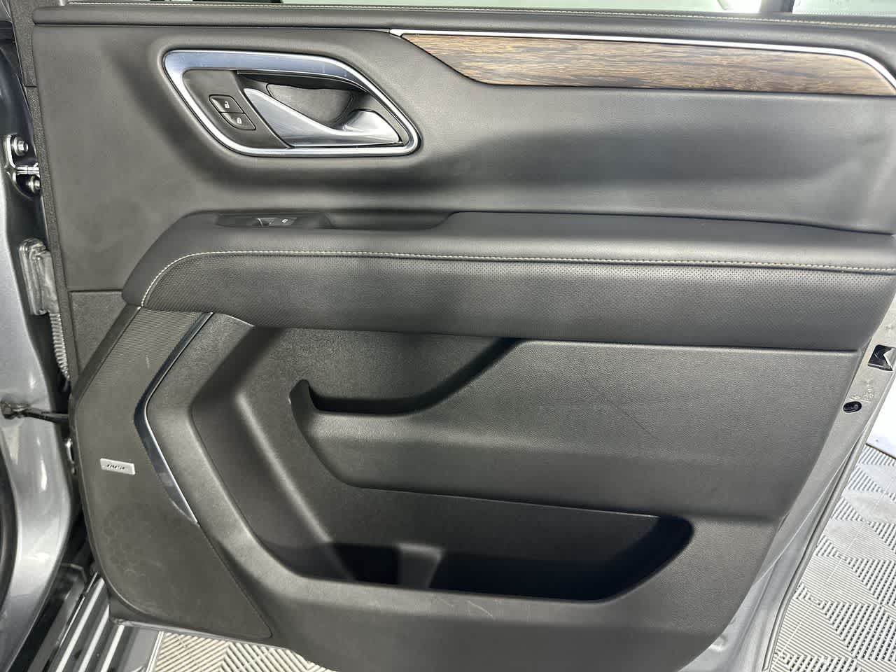 2022 Chevrolet Suburban Premier
