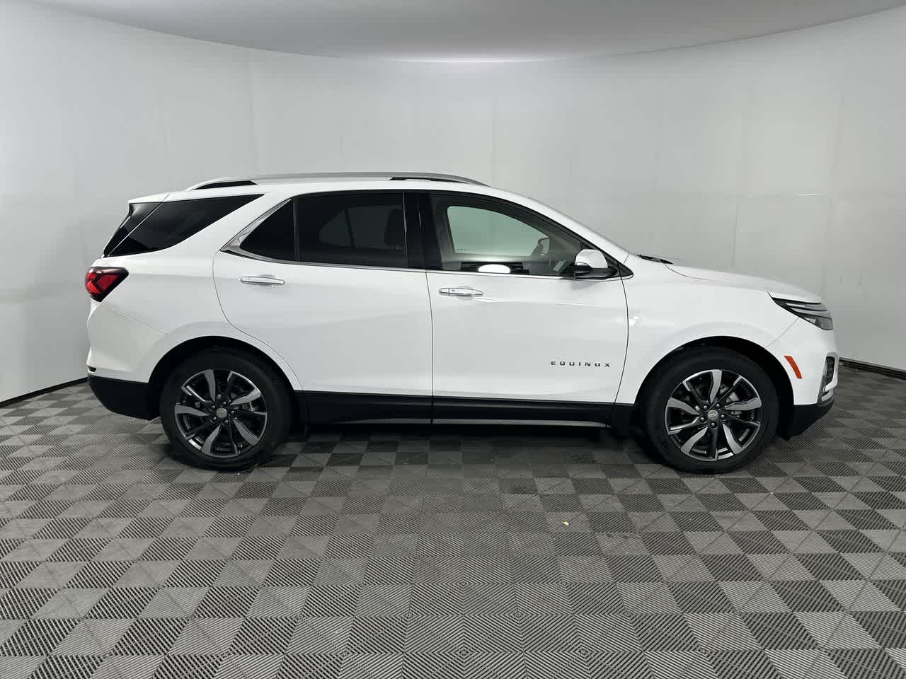 2024 Chevrolet Equinox Premier