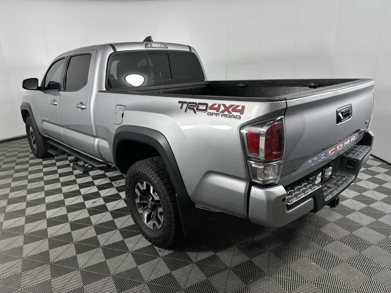 2020 Toyota Tacoma 4WD SR5