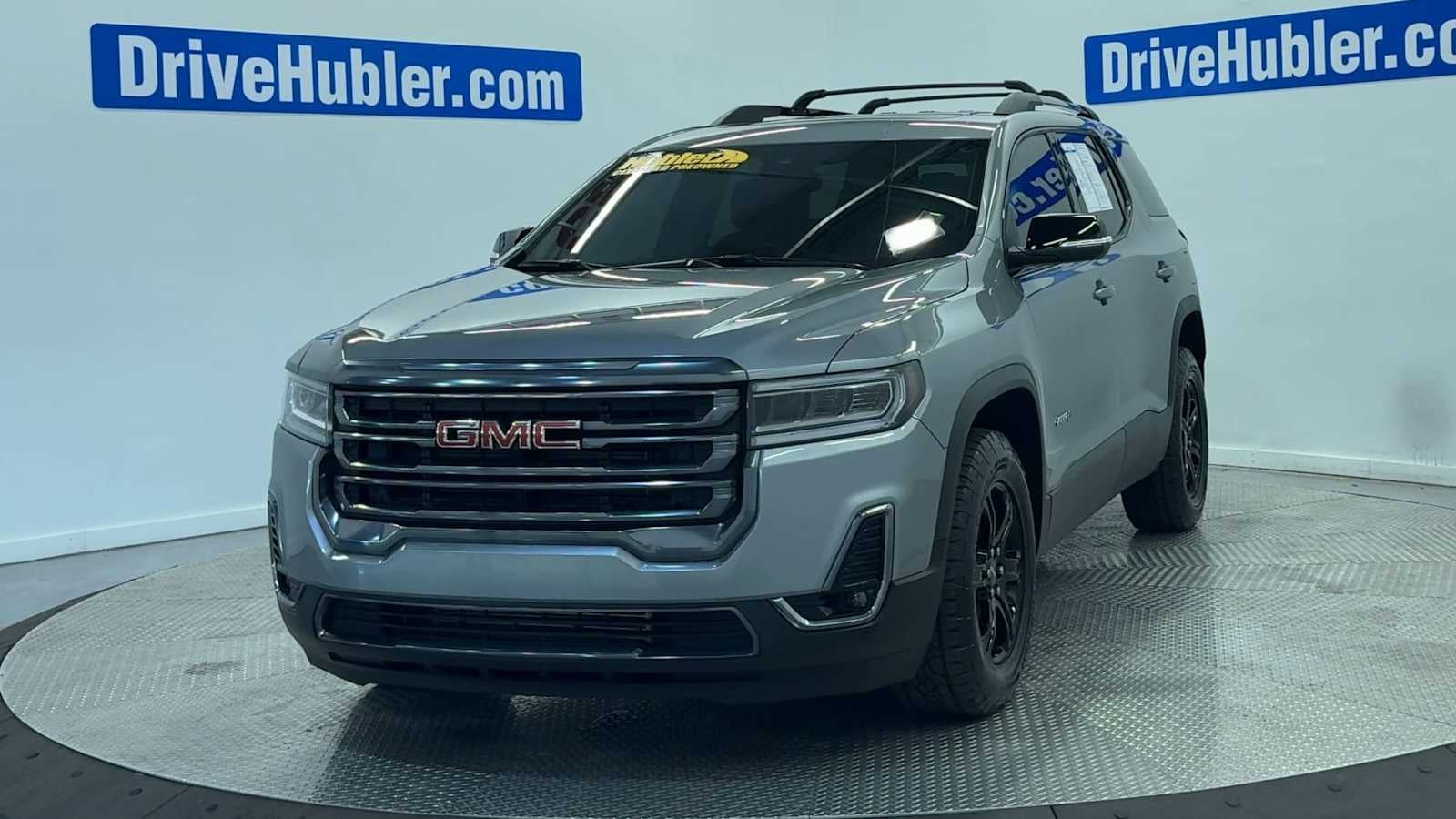2023 GMC Acadia AT4