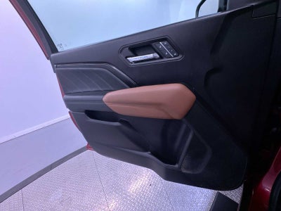 2024 GMC Canyon 4WD AT4