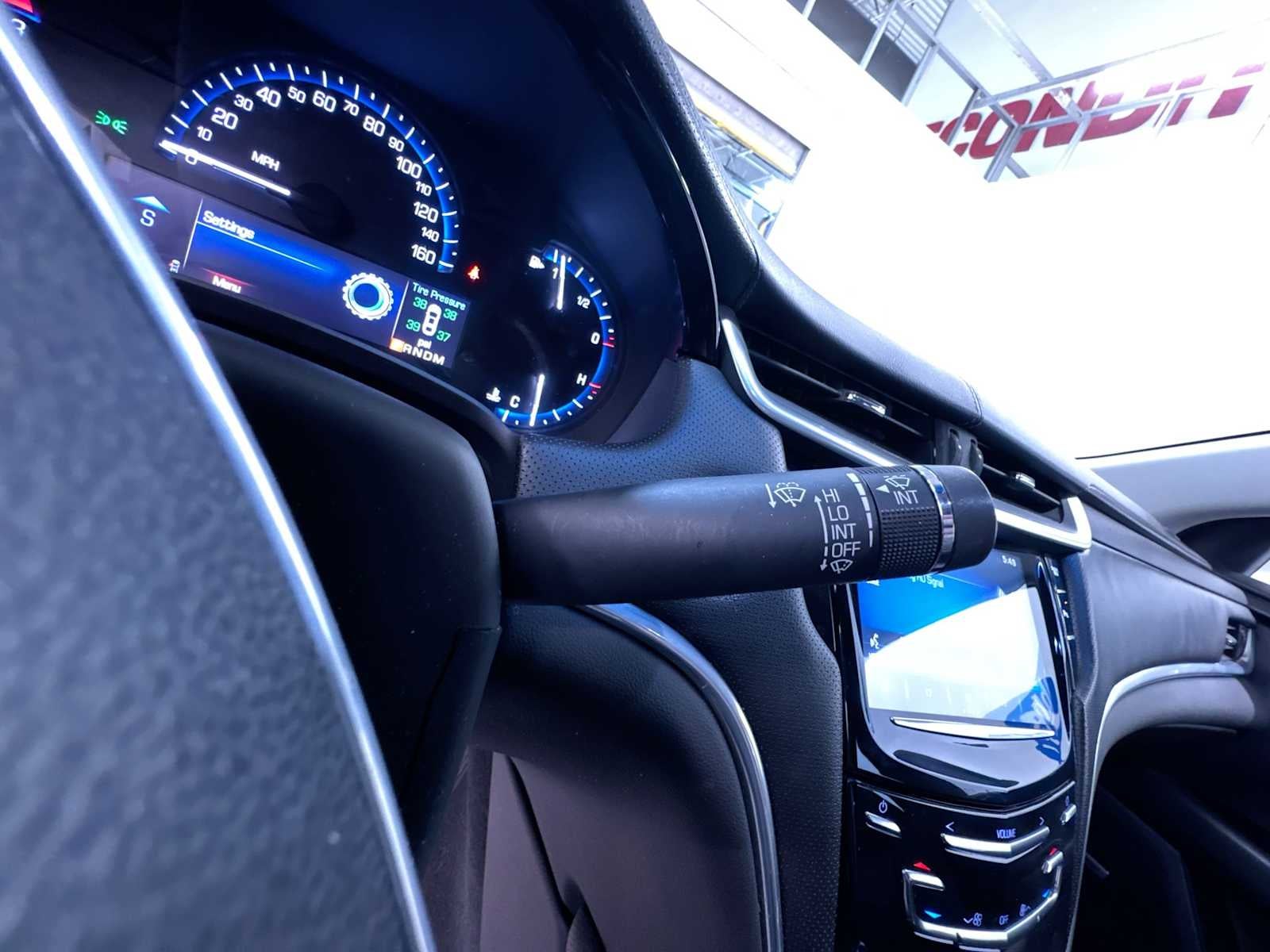 2015 Cadillac XTS 4dr Sdn FWD