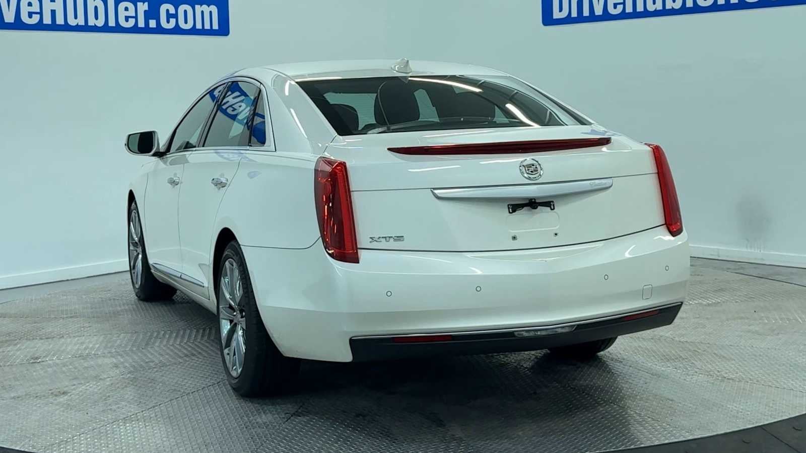 2015 Cadillac XTS 4dr Sdn FWD